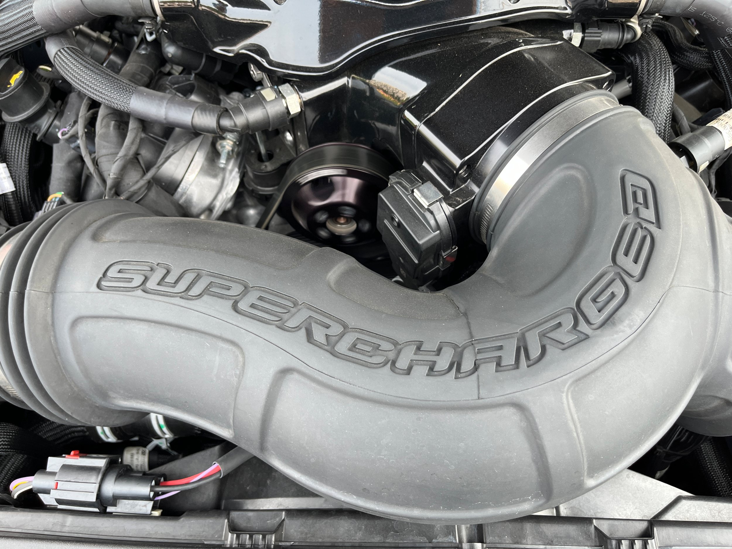 Used 2024 Ford Mustang GT RWD image 11