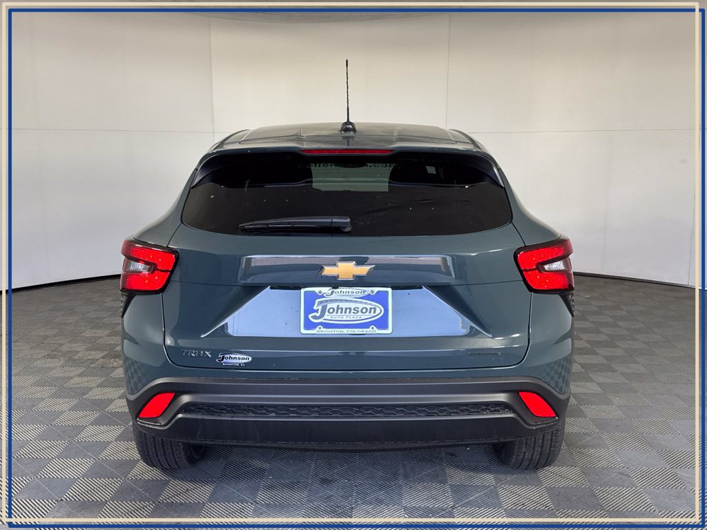 New 2026 Chevrolet Trax LS w/ LS Convenience Package FWD image 6