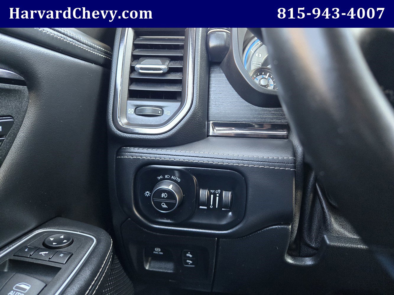 Used 2022 RAM 1500 Limited w/ Body-Colour Bumper Group AWD/4WD image 24
