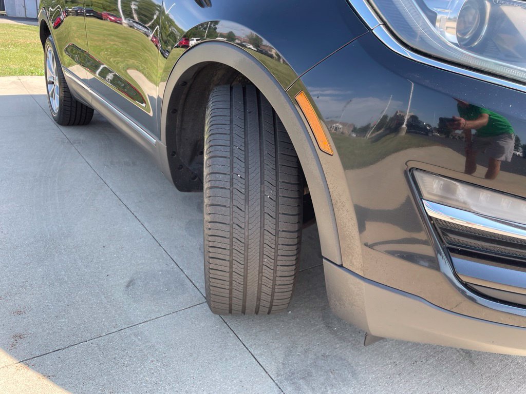 Used 2017 Lincoln MKC Select w/ Select Plus Package FWD image 17