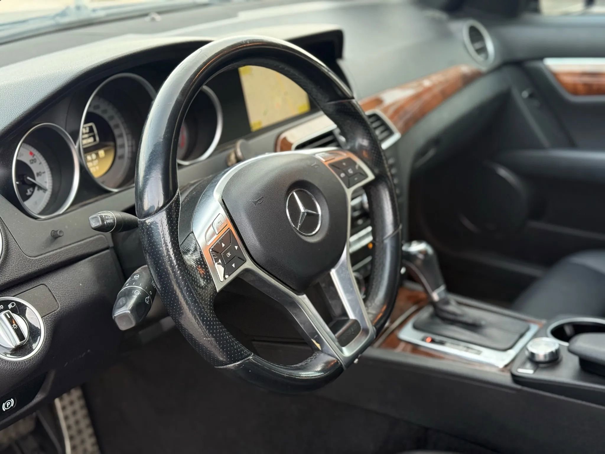 Used 2012 Mercedes-Benz C 300 C 300 4MATIC Sport Sedan 4D image 12