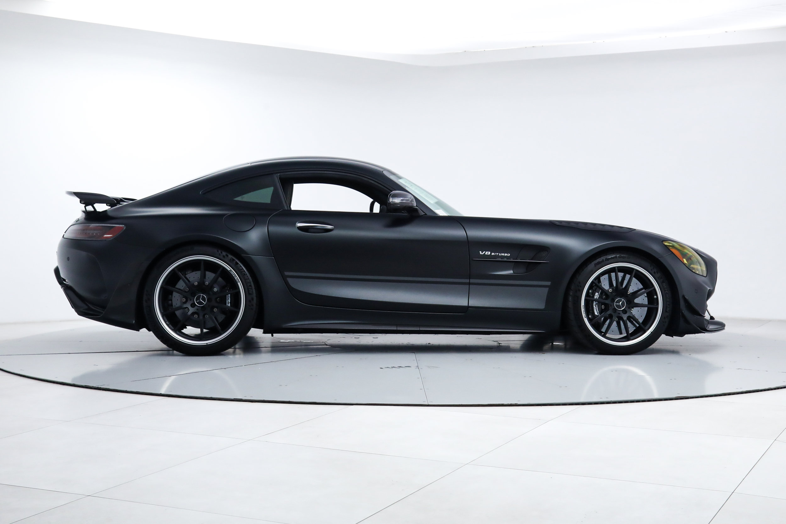 Used 2020 Mercedes-Benz AMG GT R image 6