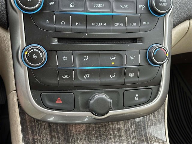 Used 2015 Chevrolet Malibu LT w/ Power Convenience Package image 11