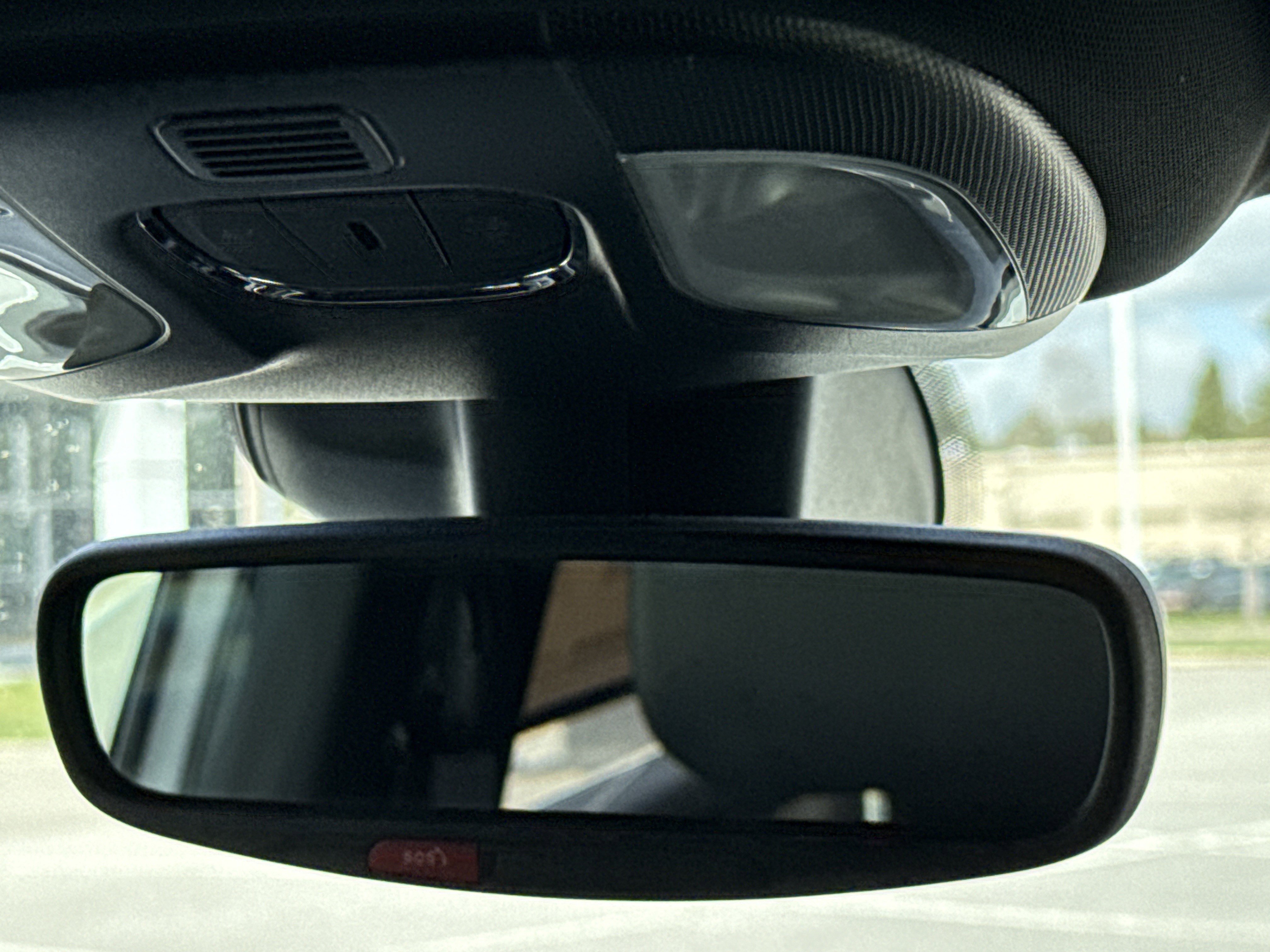 Used 2025 Jeep Compass Latitude image 25