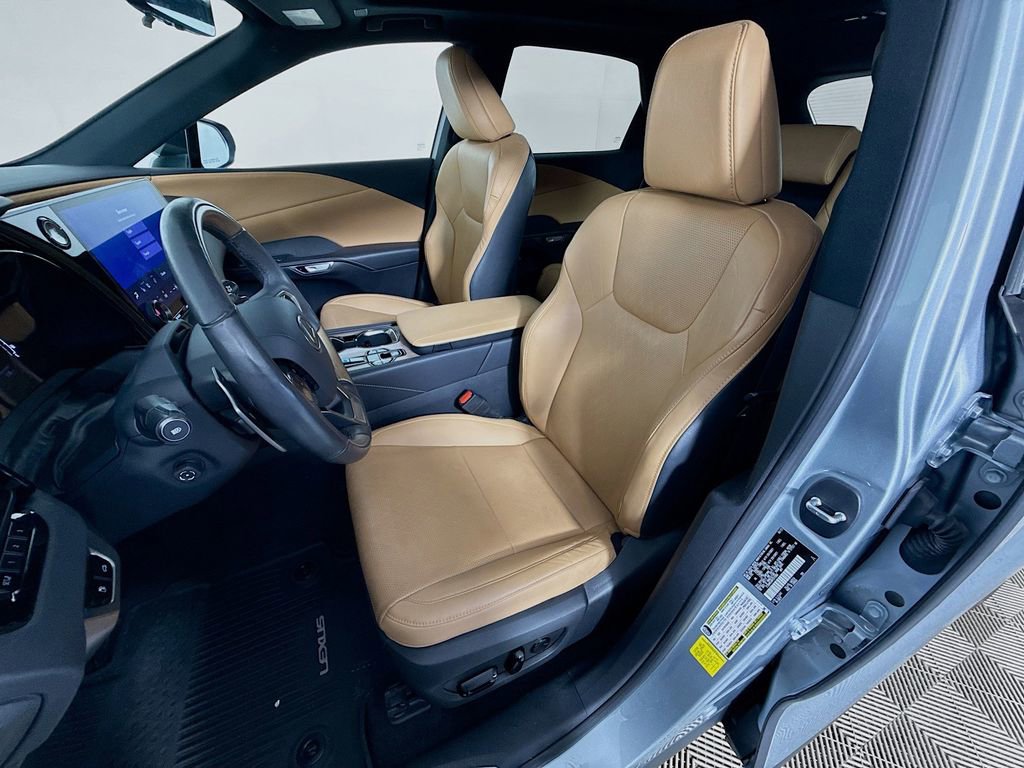 Certified 2023 Lexus RX 350 Premium Plus w/ Accessory Package (Z1) AWD/4WD image 22