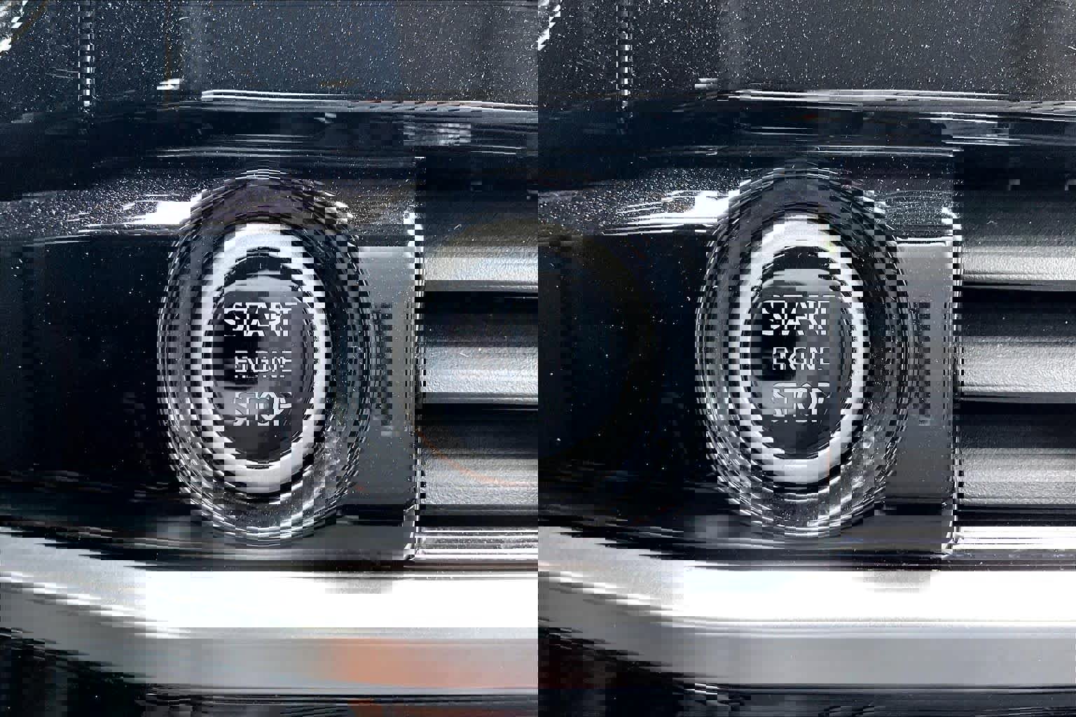 Used 2023 Nissan Pathfinder Platinum w/ Lighting Package (N93) image 32