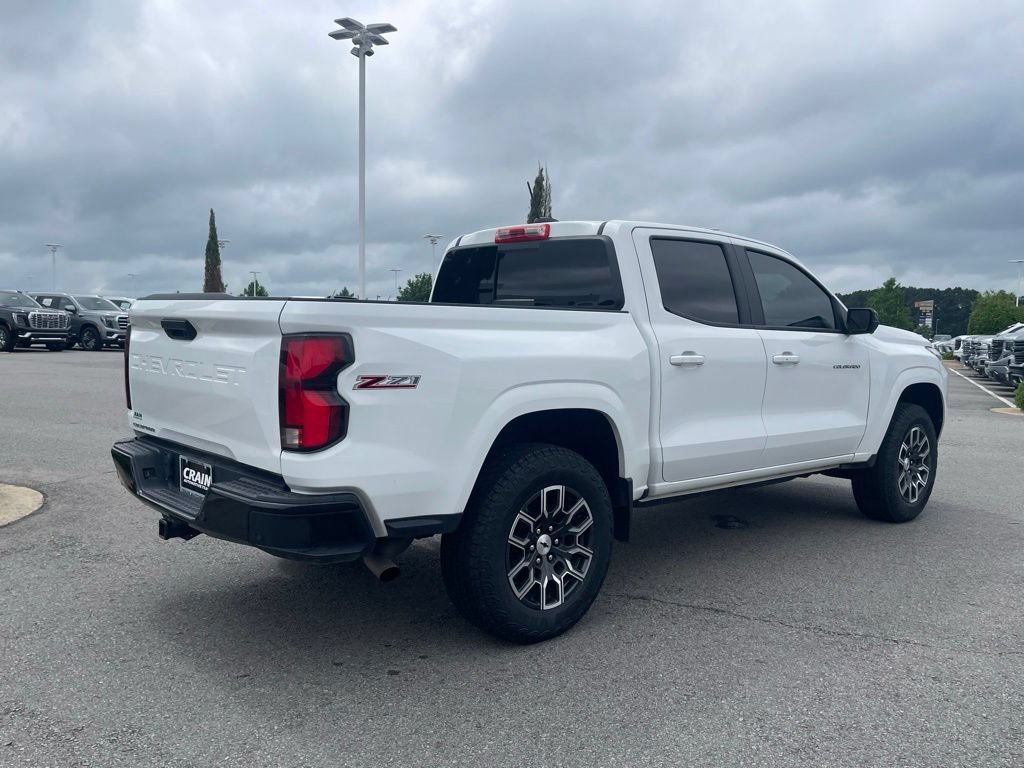 Used 2024 Chevrolet Colorado Z71 w/ Z71 Convenience Package 2 AWD/4WD image 7