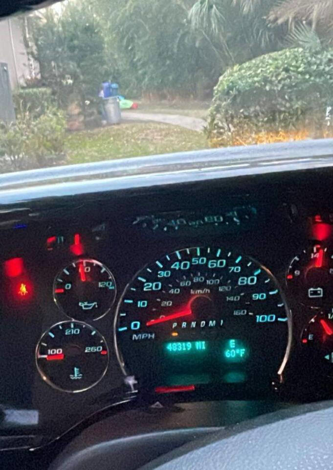 Used 2021 Chevrolet Express 2500 Extended image 7