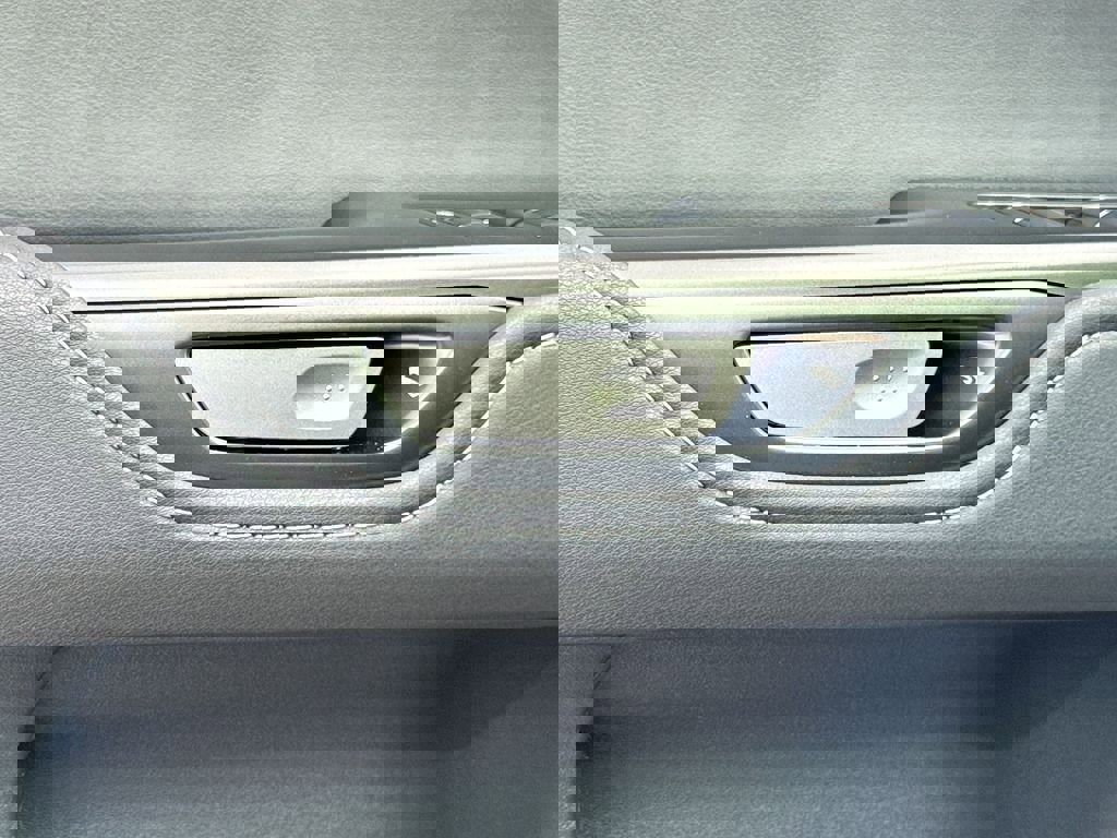 New 2026 Lexus RZ 350e 2WD image 13