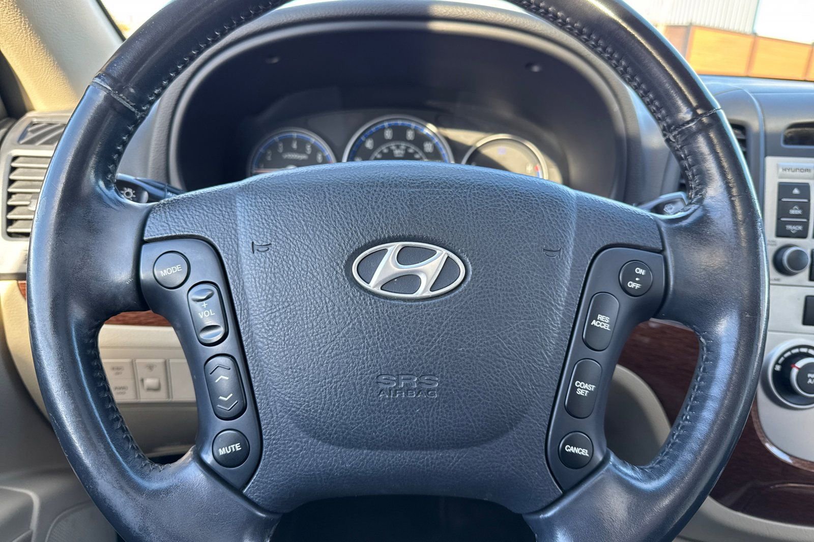 Used 2008 Hyundai Santa Fe GLS image 19