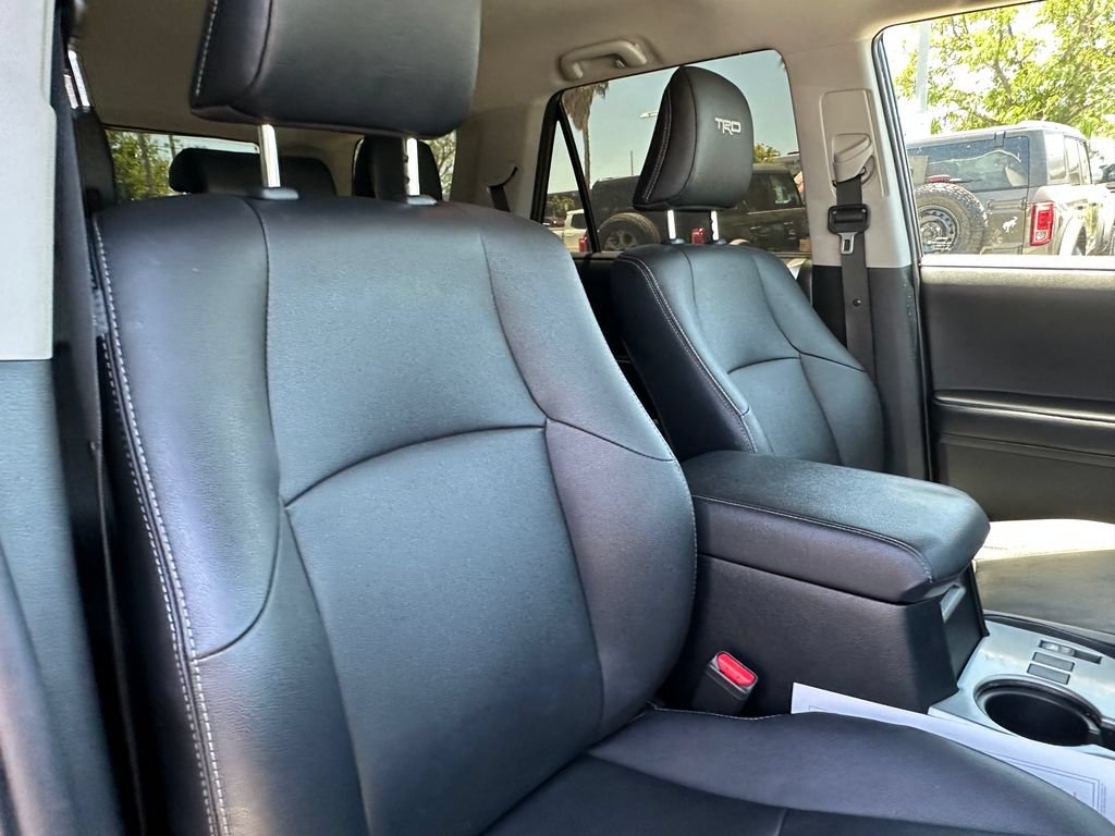 Used 2022 Toyota 4Runner TRD Sport w/ Technology Package AWD/4WD image 16