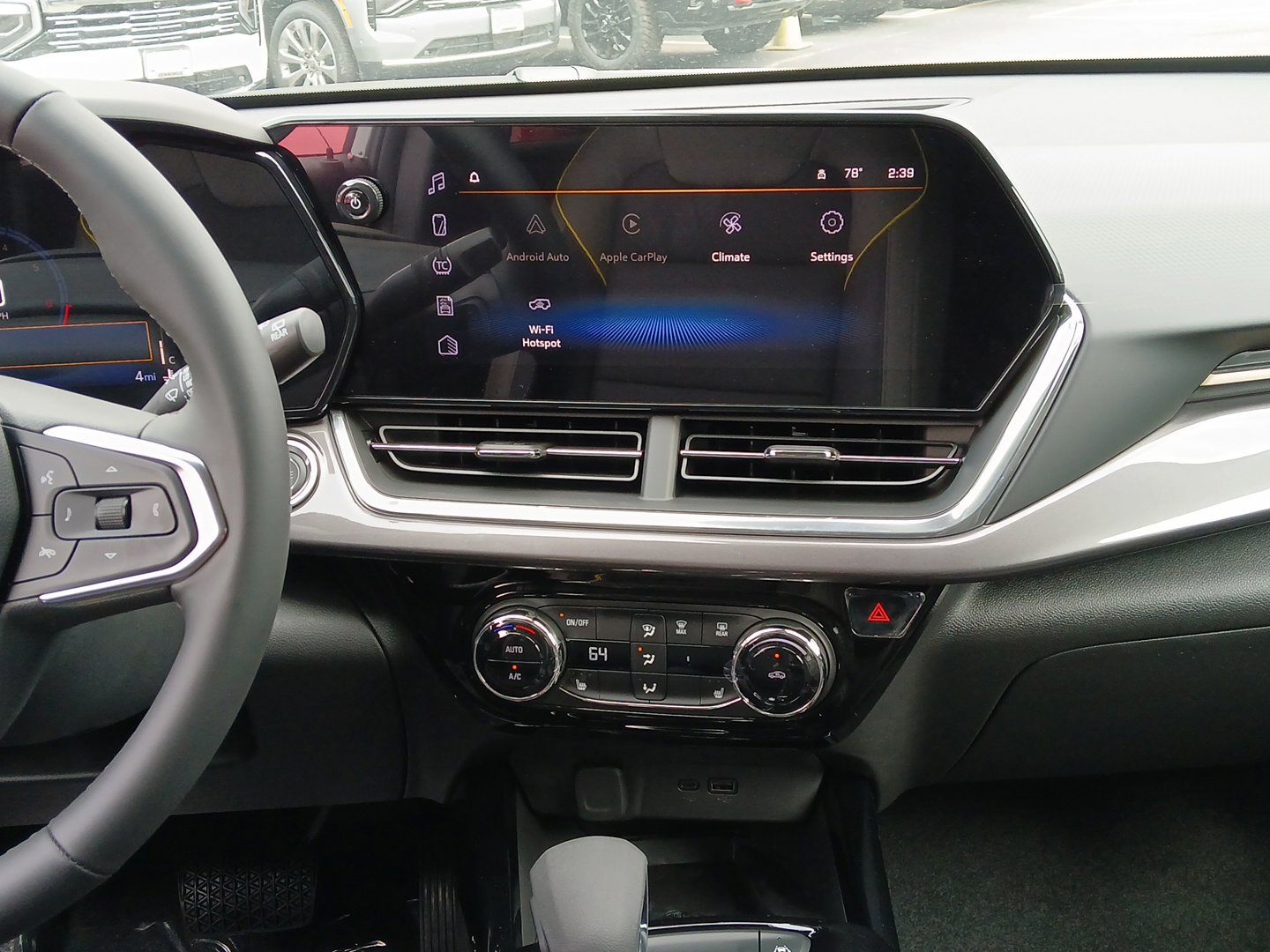 Used 2026 Chevrolet Trax ACTIV w/ Sunroof Package image 12