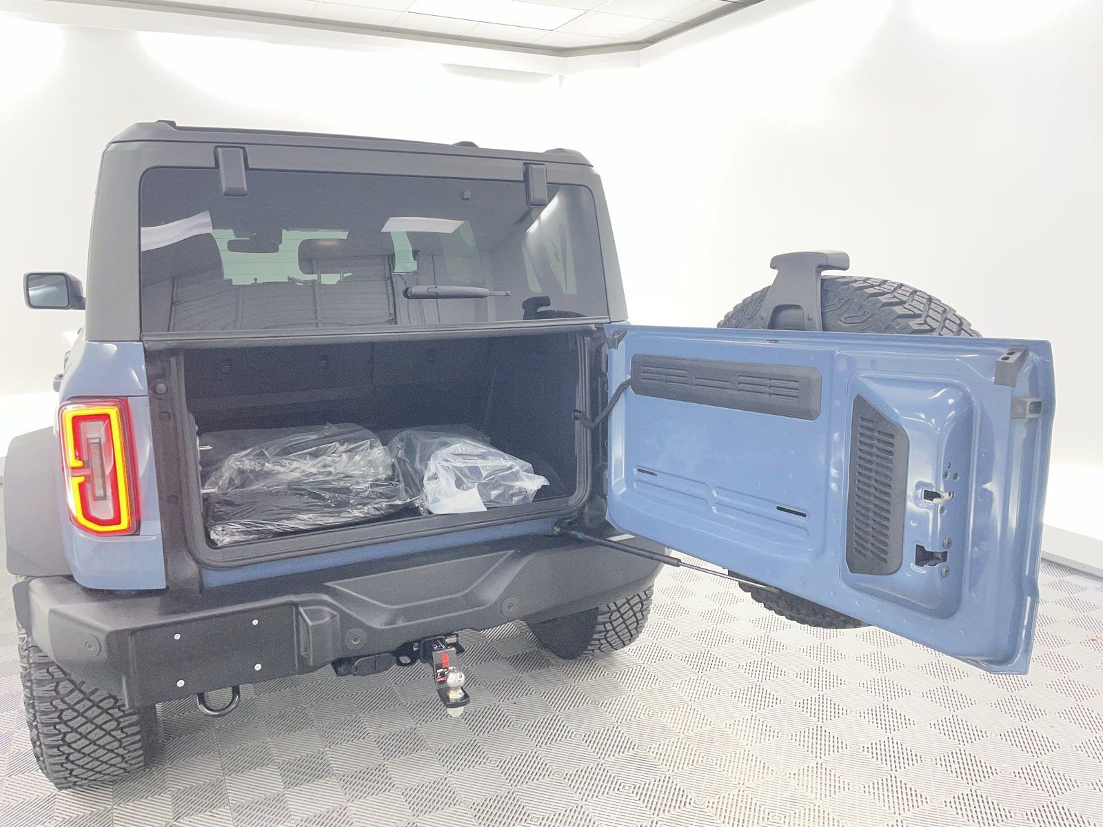 Used 2023 Ford Bronco Outer Banks w/ Sasquatch Package image 22