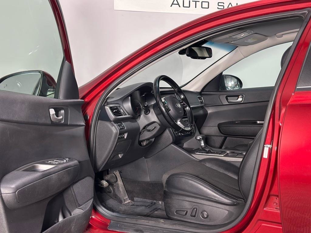 Used 2019 Kia Optima S image 10