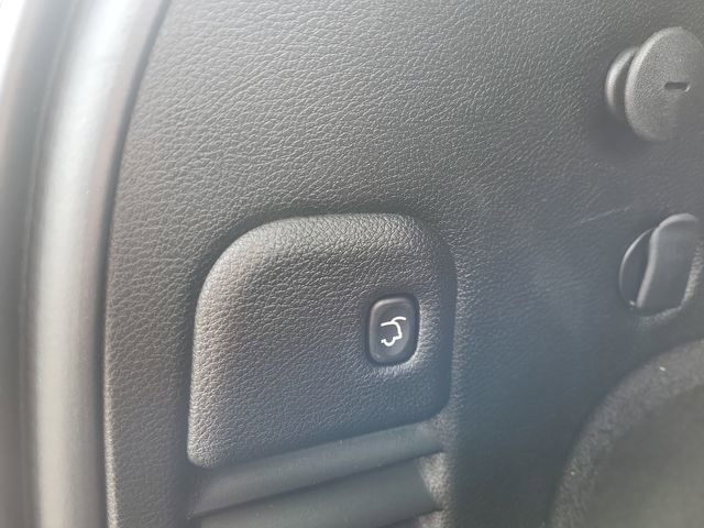 Used 2020 Jeep Grand Cherokee Altitude image 33