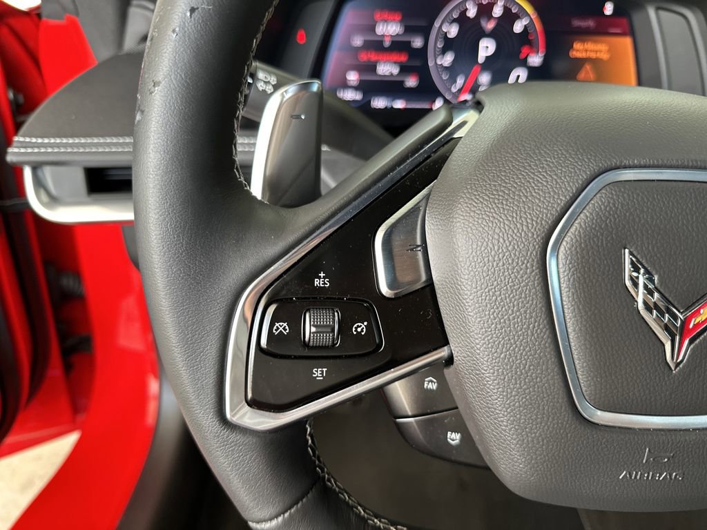 Used 2022 Chevrolet Corvette Stingray Coupe w/ 1LT RWD image 19