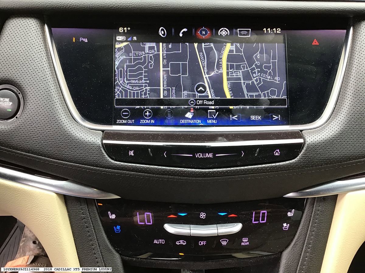 Used 2018 Cadillac XT5 Premium Luxury FWD image 10