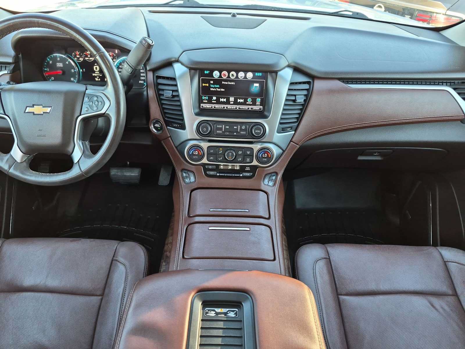 Used 2016 Chevrolet Suburban LTZ RWD image 23