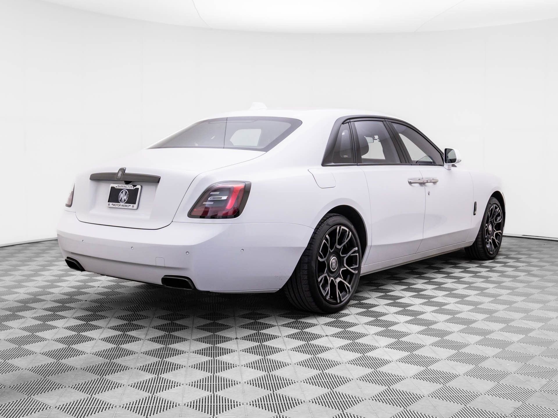 Used 2022 Rolls-Royce Ghost Black Badge image 5