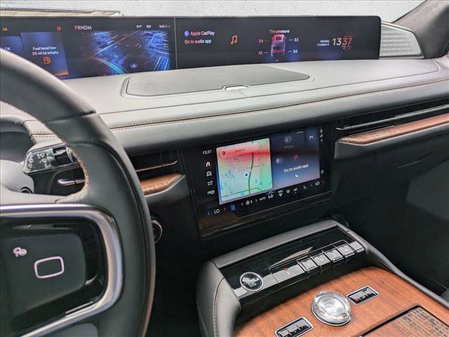 New 2025 Lincoln Navigator L Black Label image 13