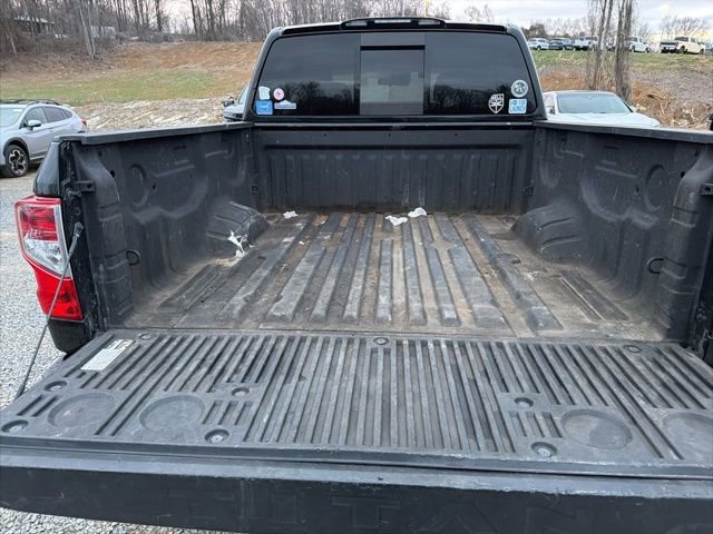 Used 2021 Nissan Titan S w/ S Utility Package image 10