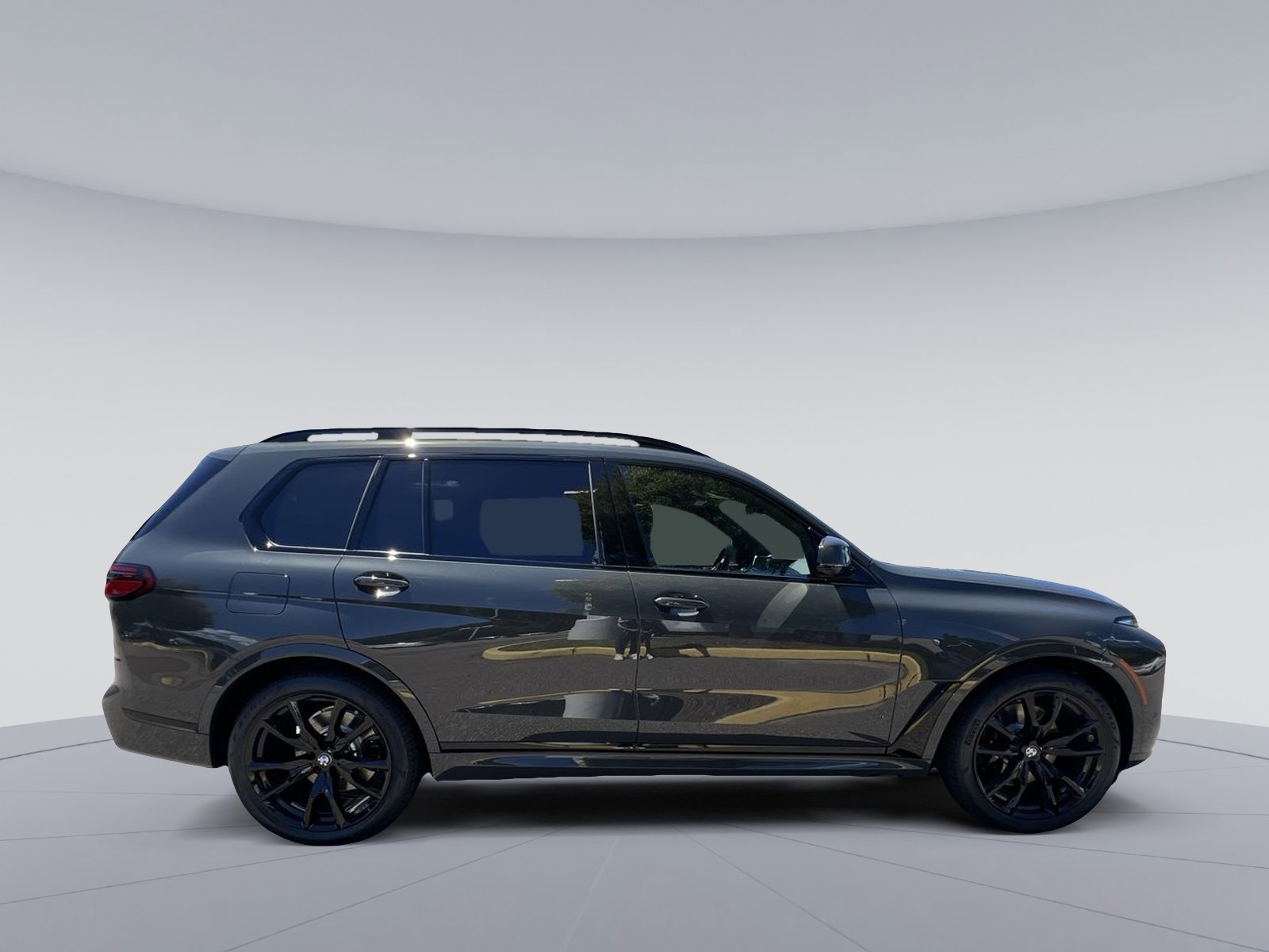 New 2026 BMW X7 xDrive40i w/ M Sport Package image 6