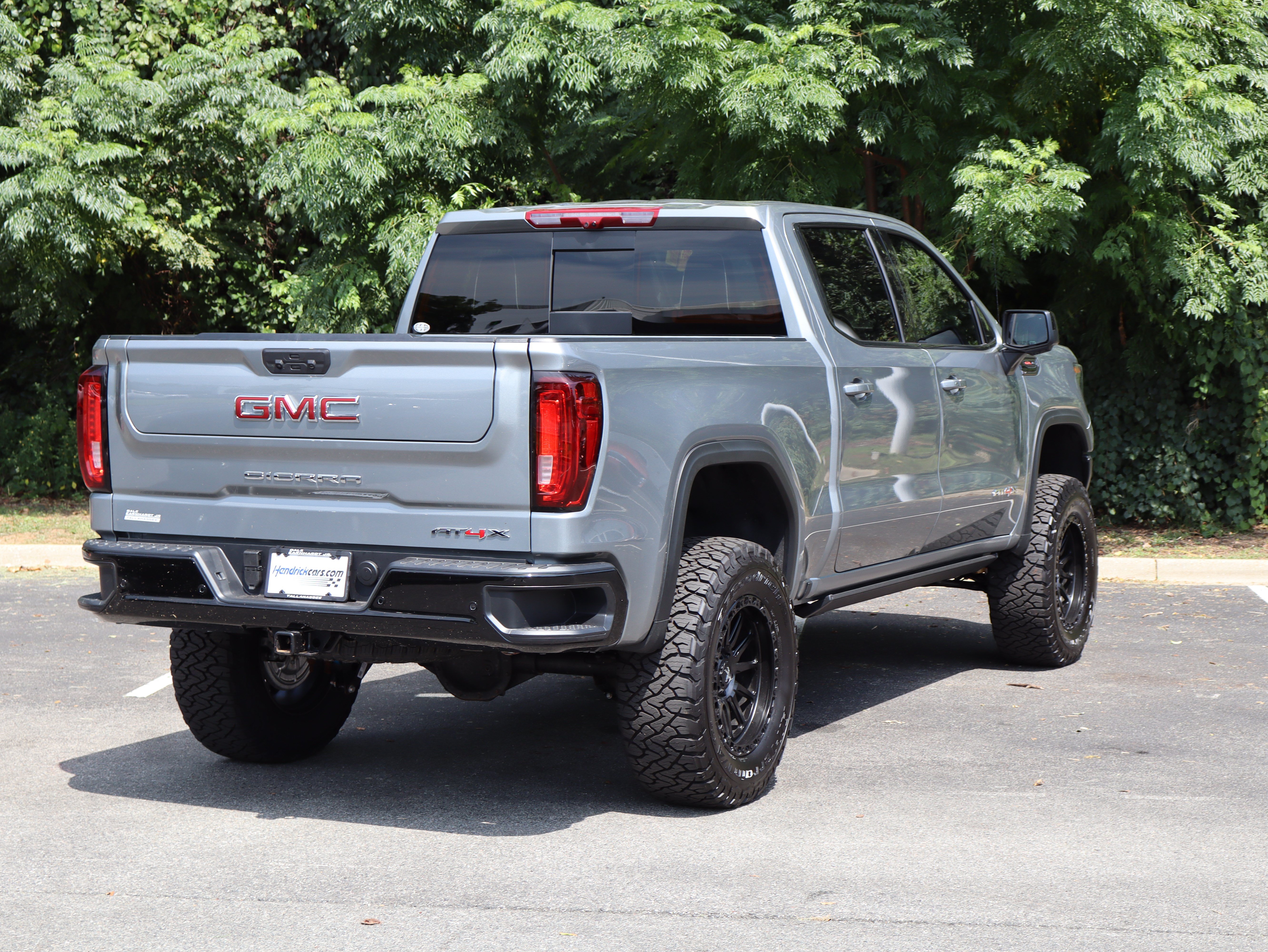 Used 2026 GMC Sierra 1500 AT4X AWD/4WD image 10