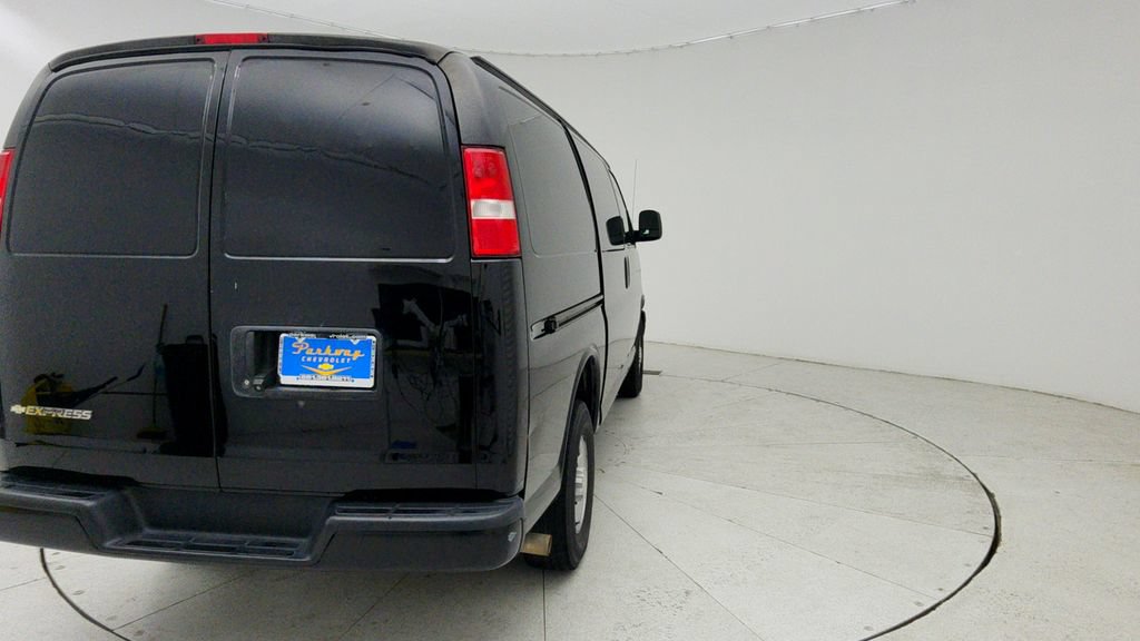 Used 2021 Chevrolet Express 2500 w/ Driver Convenience Package RWD image 7