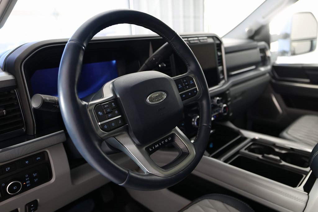 Used 2023 Ford F450 Limited w/ FX4 Off-Road Package image 19