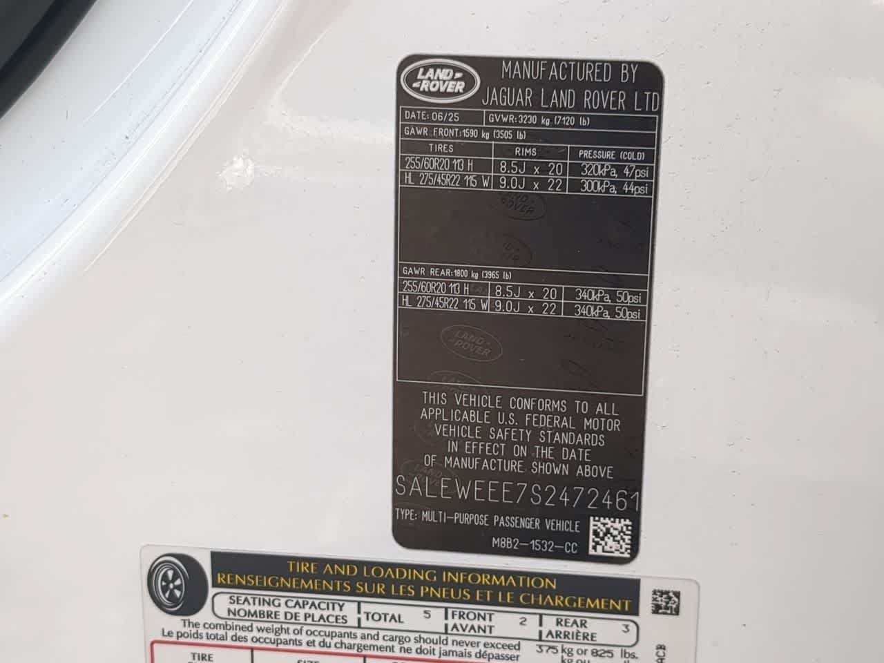 Certified 2025 Land Rover Defender 110 V8 AWD/4WD image 37