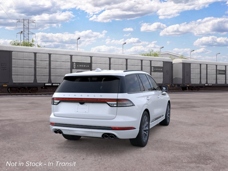 New 2026 Lincoln Aviator AWD w/ Jet Appearance Package image 31