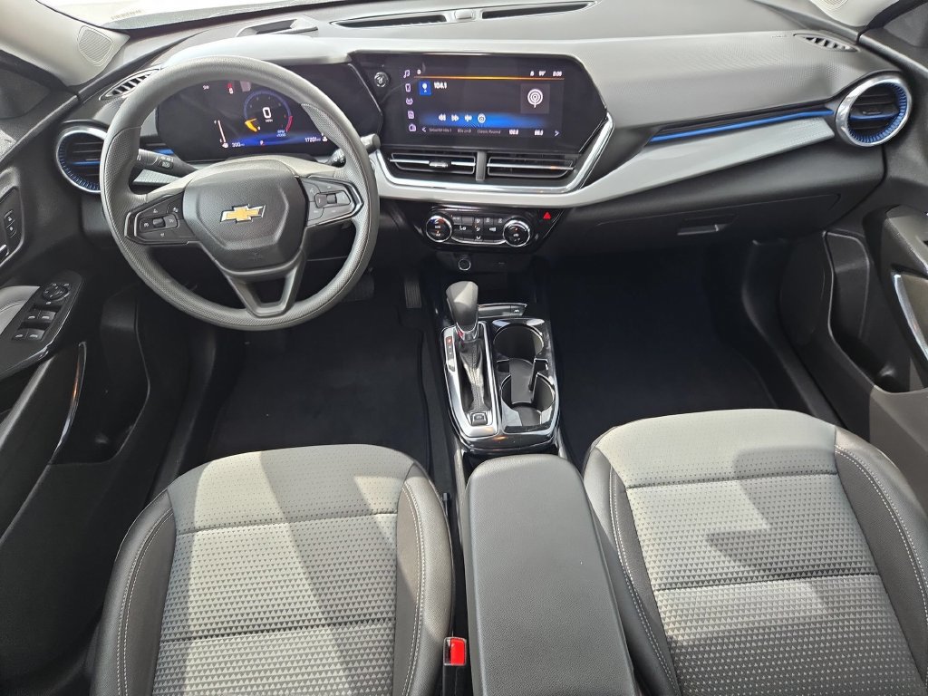 Used 2026 Chevrolet Trax LT FWD image 19
