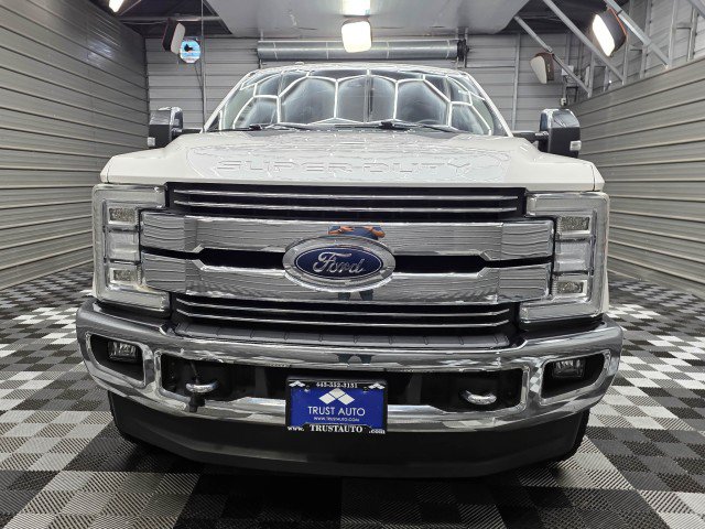 Used 2017 Ford F250 Lariat w/ Lariat Ultimate Package AWD/4WD image 4