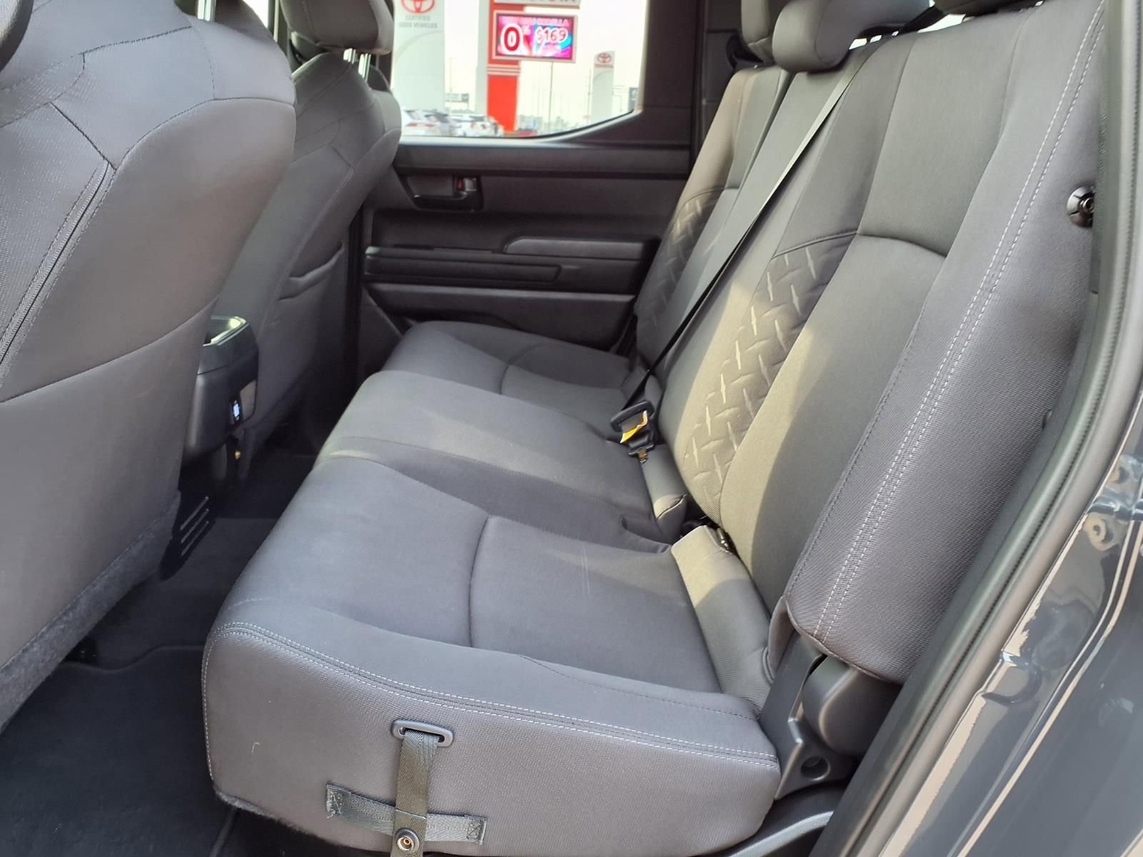 Certified 2025 Toyota Tacoma SR5 AWD/4WD image 19