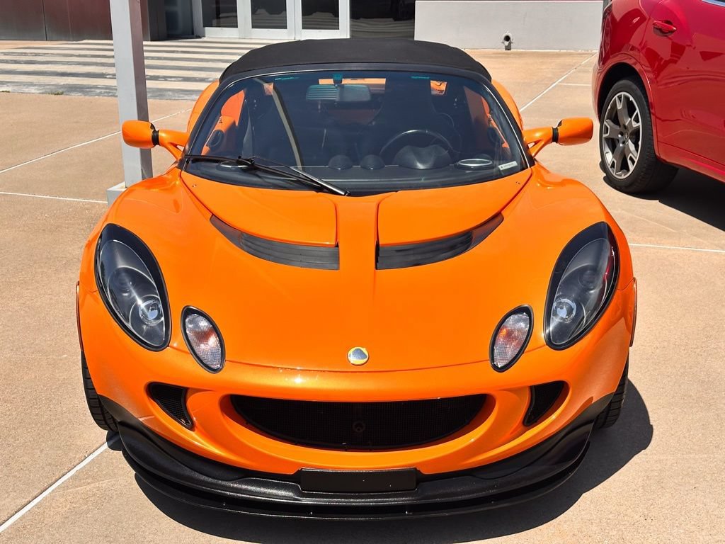 Used 2005 Lotus Elise RWD image 3