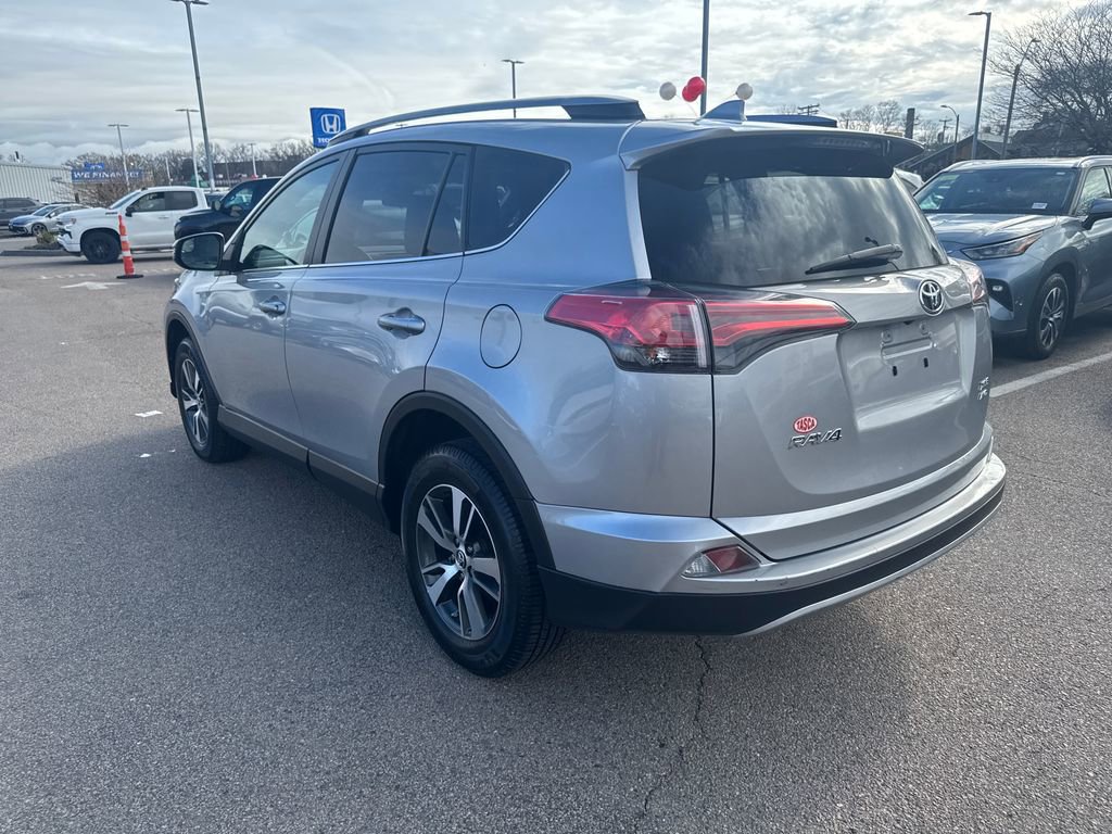 Used 2017 Toyota RAV4 XLE w/ Premium Special Value Package image 5