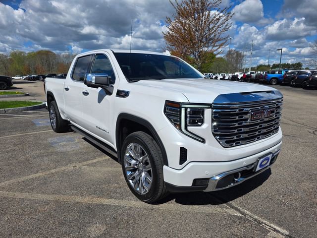 Used 2024 GMC Sierra 1500 Denali w/ Denali Reserve Package AWD/4WD image 6