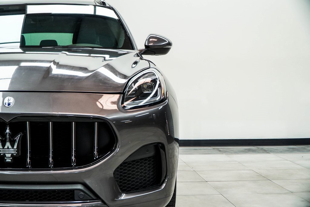 Used 2023 Maserati Grecale GT image 4