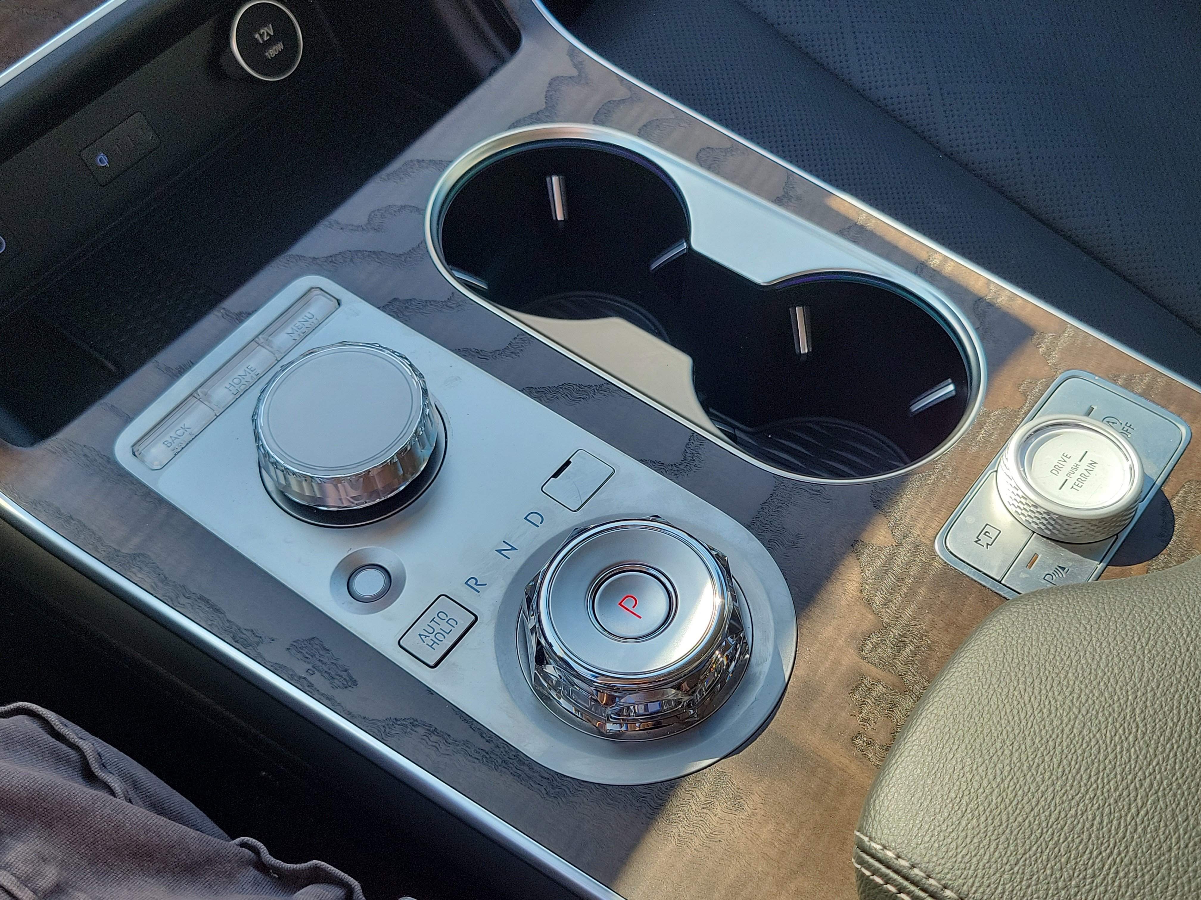 Certified 2026 Genesis GV80 2.5T Advanced image 13