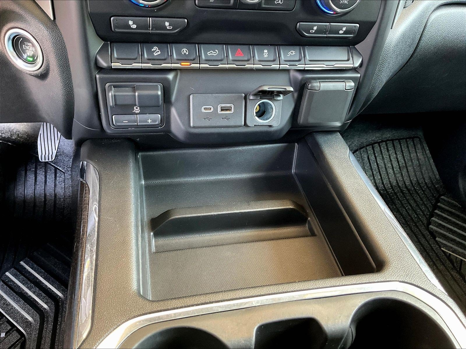 Used 2020 Chevrolet Silverado 1500 RST AWD/4WD image 16