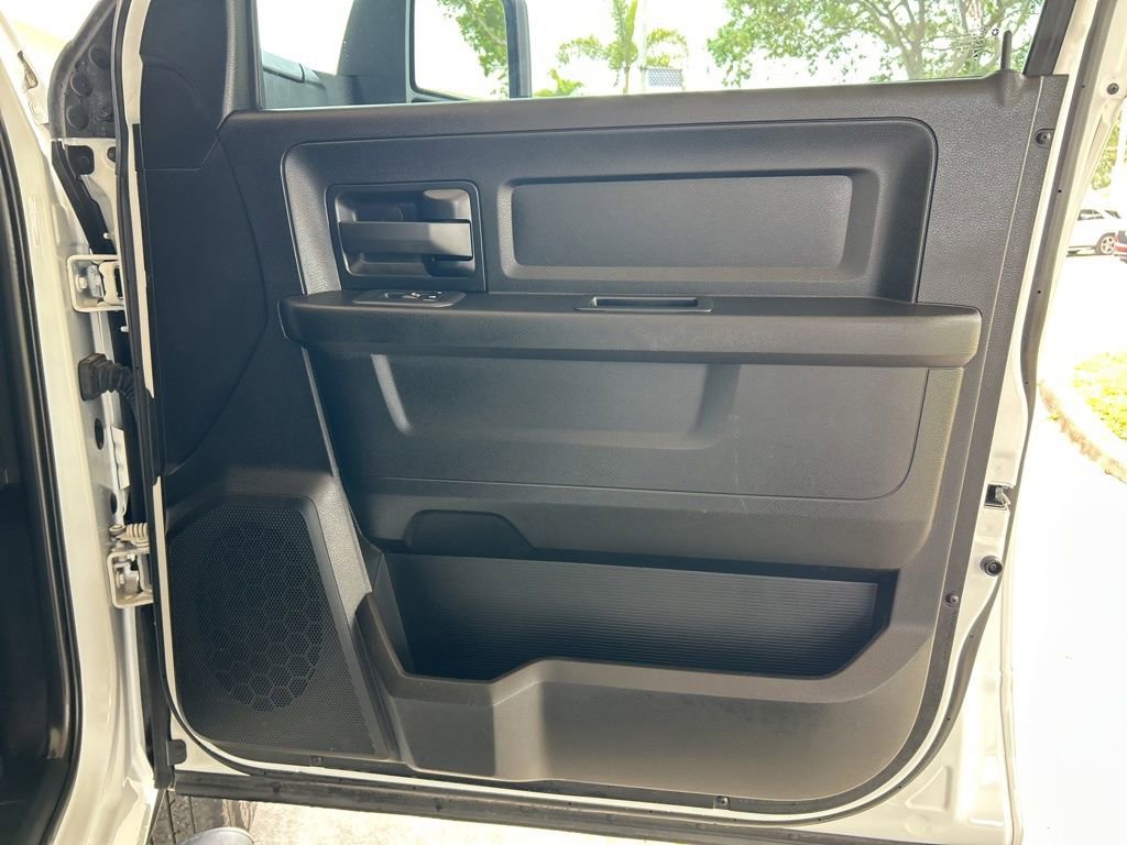 Used 2025 RAM 3500 Tradesman image 27