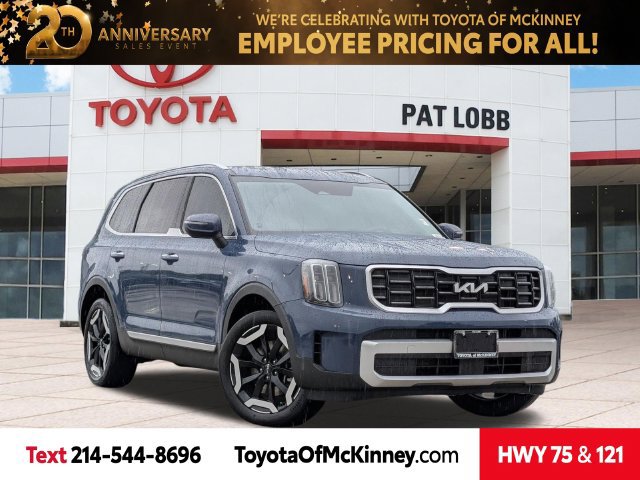 Used 2024 Kia Telluride S w/ S Sunroof Package
