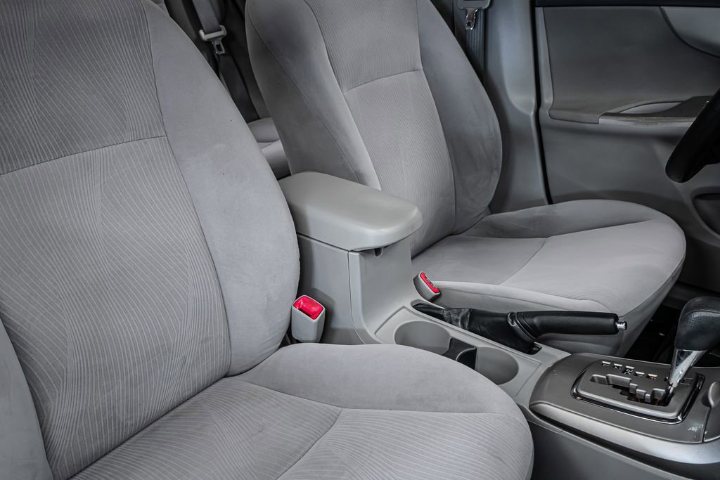 Used 2012 Toyota Corolla LE image 20