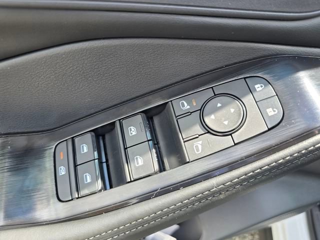 New 2026 Nissan Rogue SV image 7