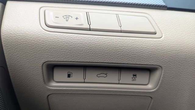 Used 2015 Hyundai Sonata SE image 31