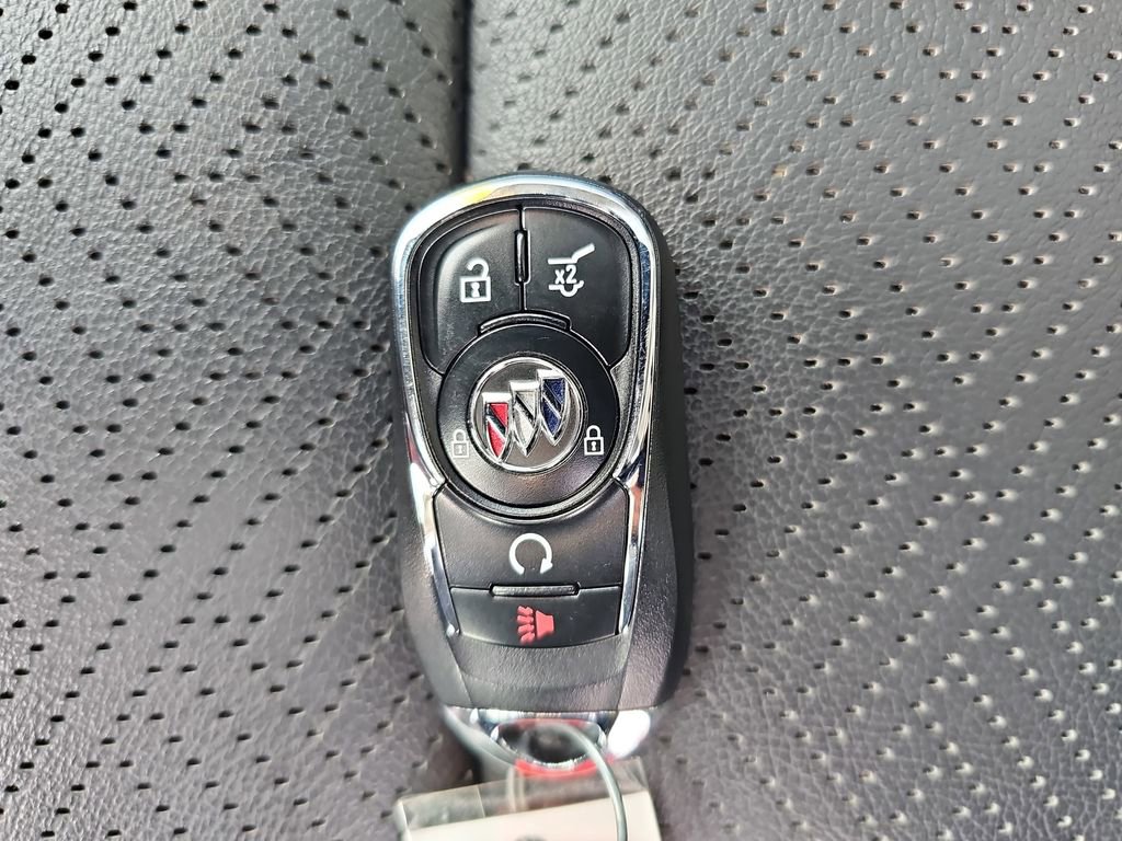 Used 2022 Buick Encore GX Essence w/ Advanced Technology Package image 37