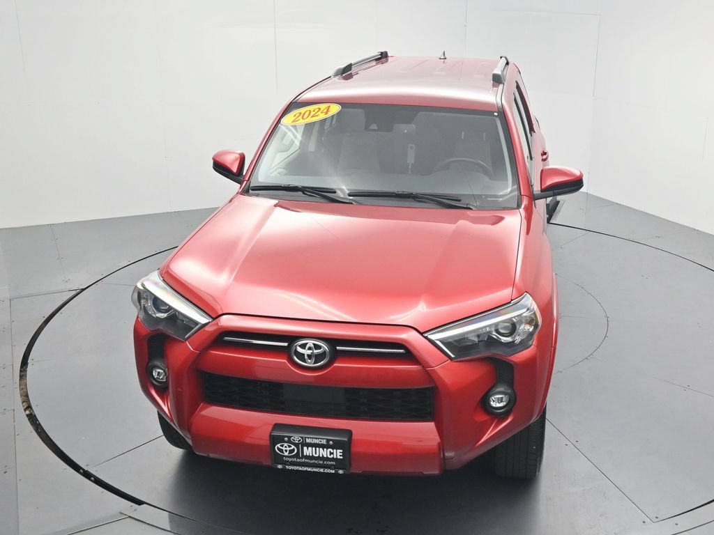 Used 2024 Toyota 4Runner SR5 AWD/4WD image 52
