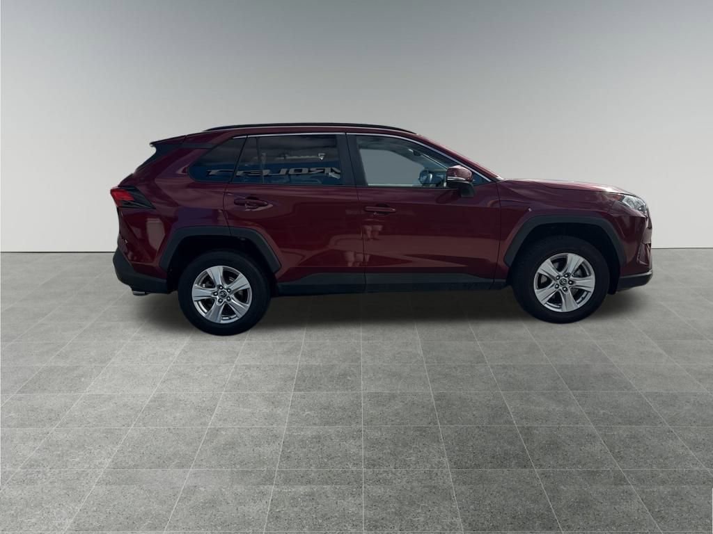 Used 2021 Toyota RAV4 XLE image 7