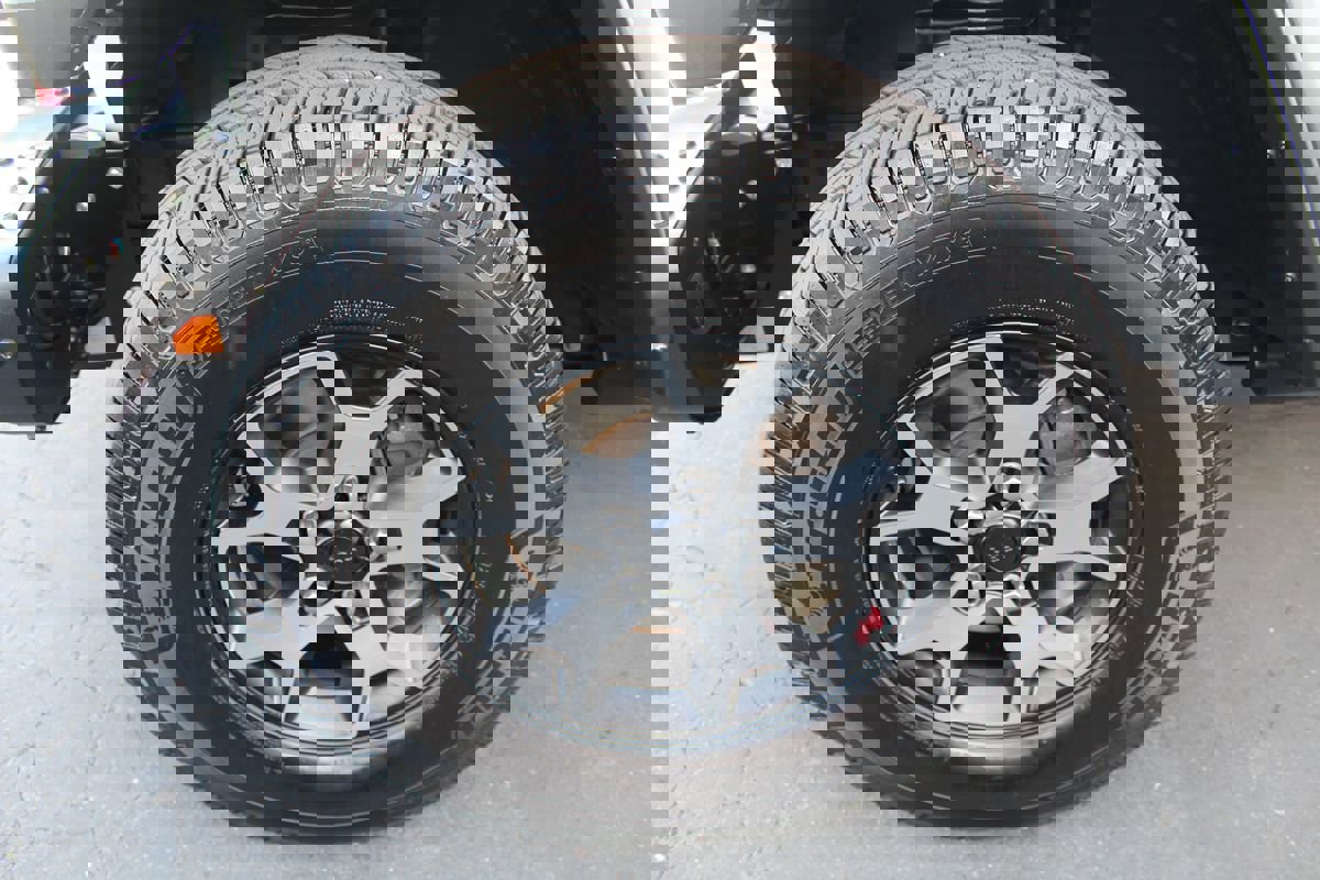 Used 2021 Jeep Wrangler Unlimited Rubicon image 13