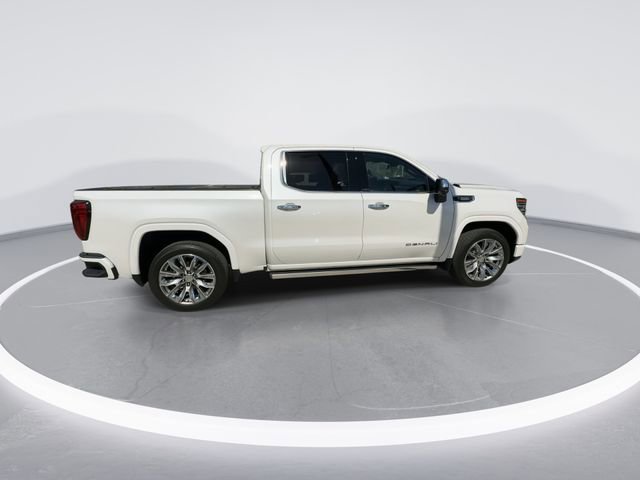 Used 2022 GMC Sierra 1500 Denali w/ Denali Reserve Package AWD/4WD image 9